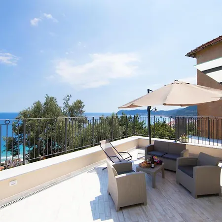 Serena 2 Amazing Sea View - Happy Daire Alassio